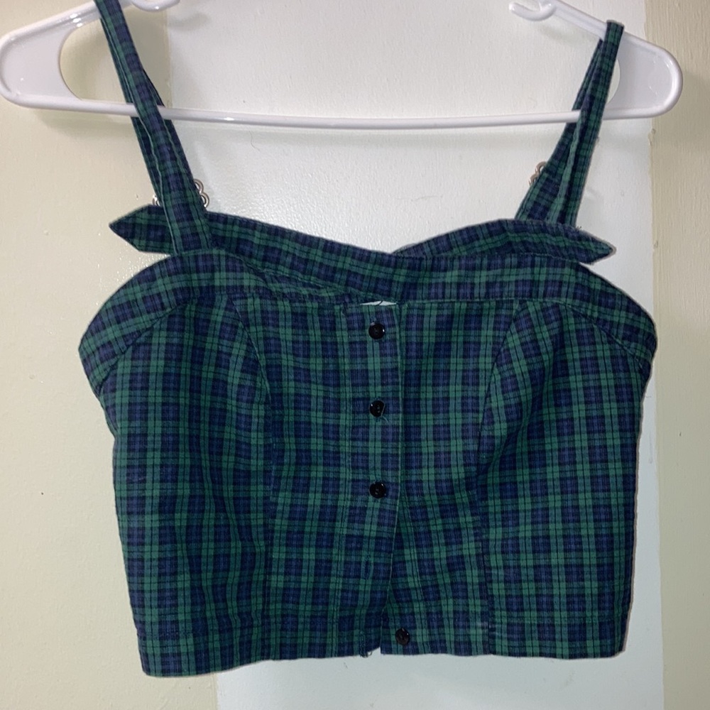 Brandy ❤️ Melville crop top - Picture 5 of 7